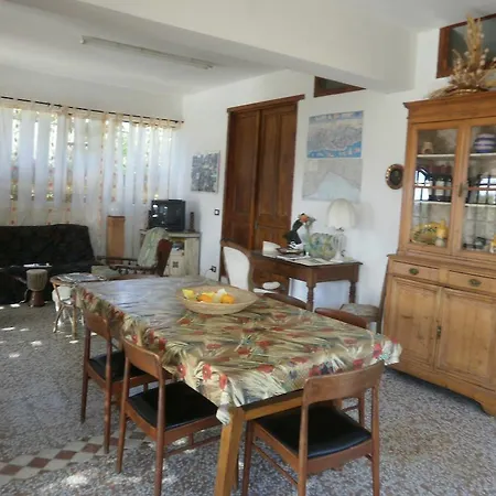 Bed & Breakfast La Casa Di Giacomo